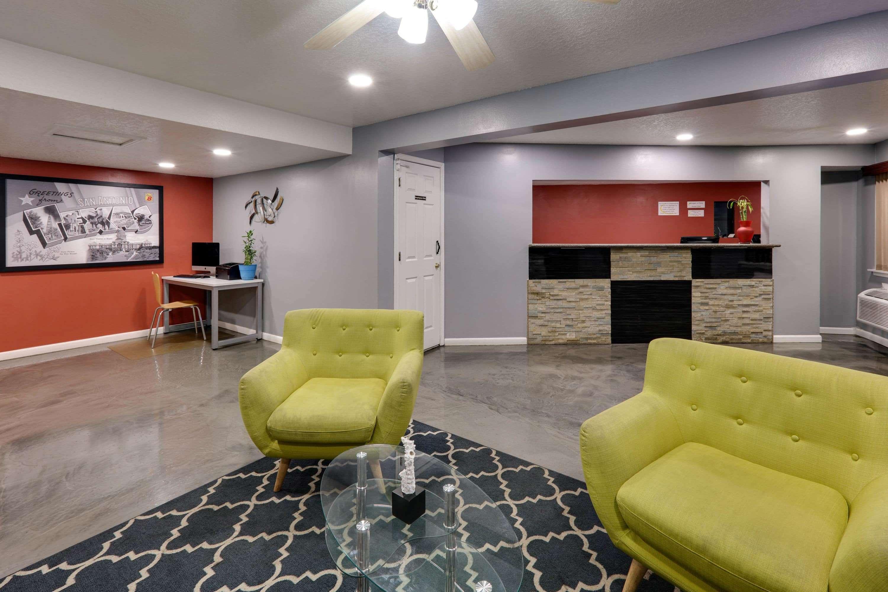 Super 8 By Wyndham San Antonio Pearl District Downtown Motel Bagian luar foto